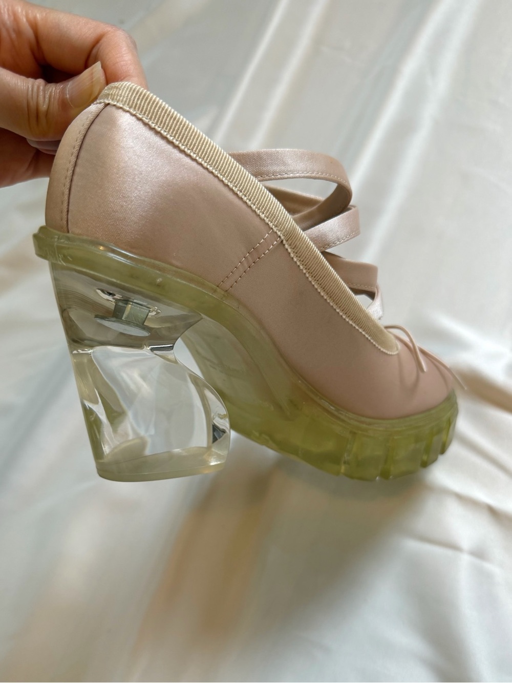 Simone Rocha pink satin criss cross Mary Jane pump with lucite heel - Picture 13 of 14
